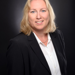 Nadine Bartz